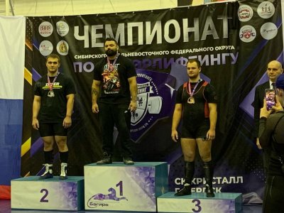 Золотую медаль Чемпионата Сибирского и Дальневосточного федерального округа Чекасин Константин принес Камчатскому краю