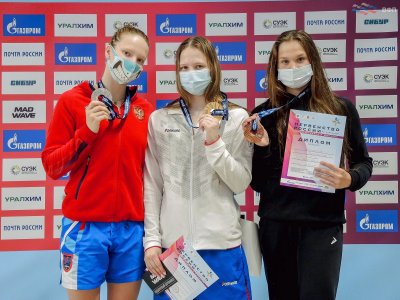 Ульяна Седачева – серебряный призёр первенства России по плаванию среди юниоров и юниорок!