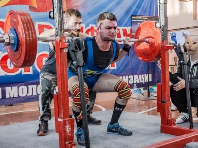 ПОЗДРАВЛЯЕМ Ташболотова Рената